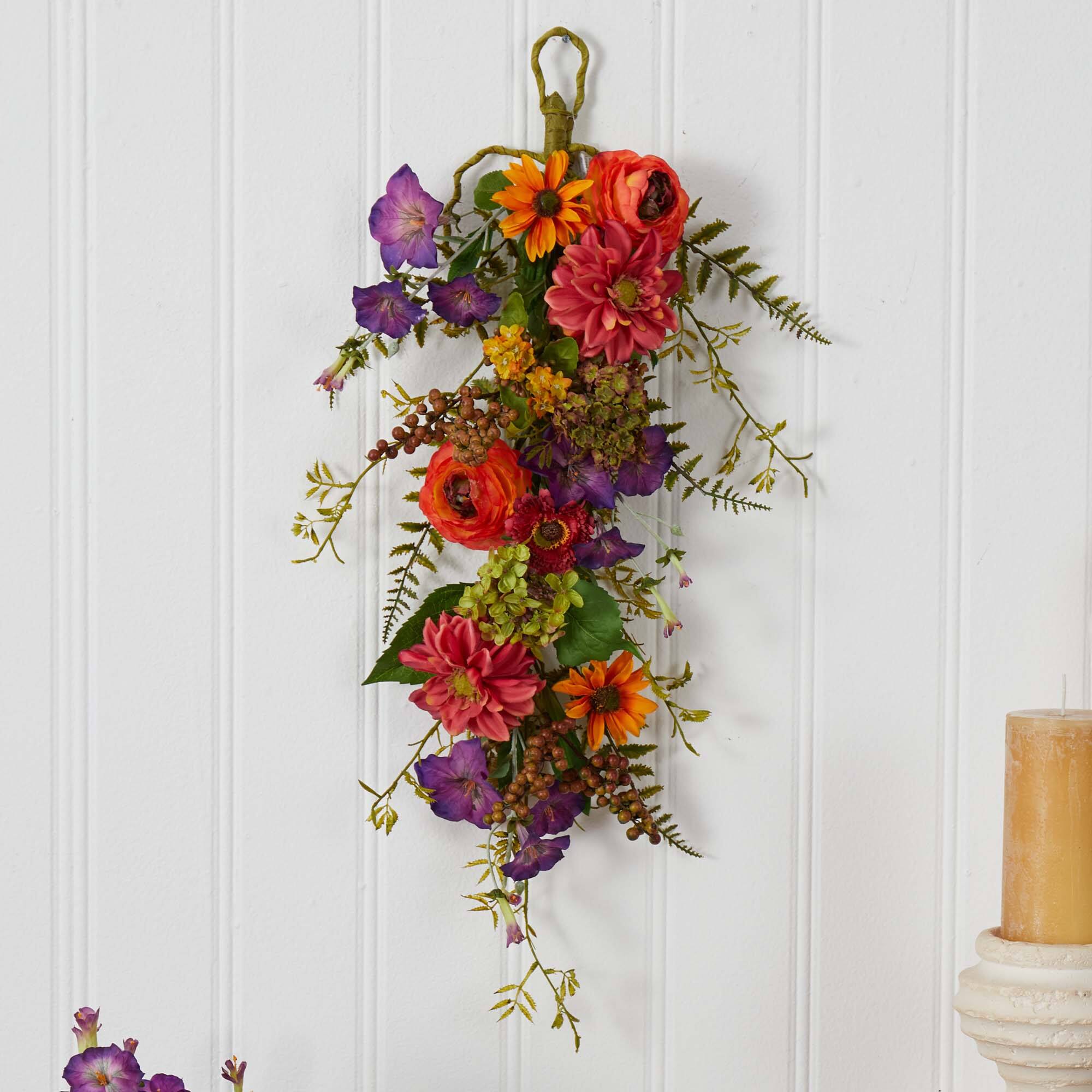 24'' Garden Flower Teardrop Swag